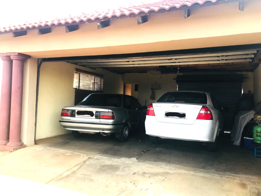 3 Bedroom Property for Sale in Lotus Gardens Gauteng