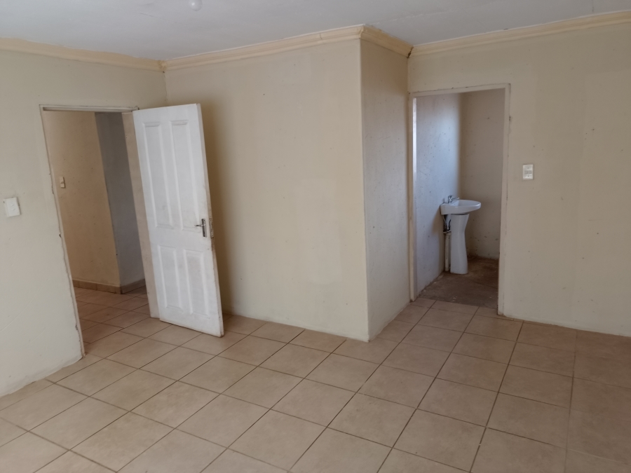 To Let 3 Bedroom Property for Rent in Mamelodi East Gauteng