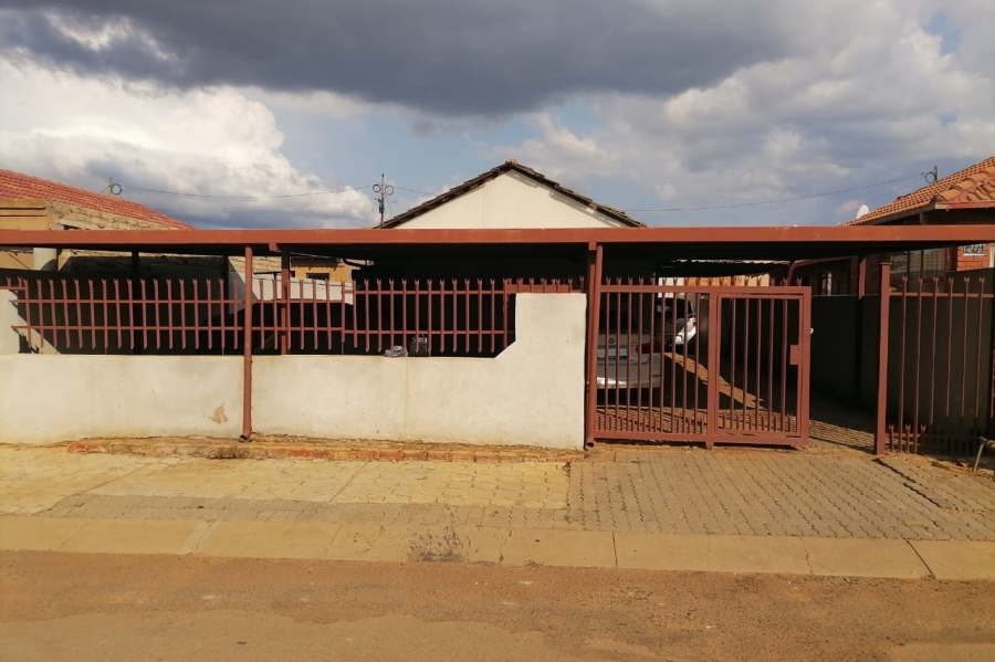 3 Bedroom Property for Sale in Nellmapius Gauteng