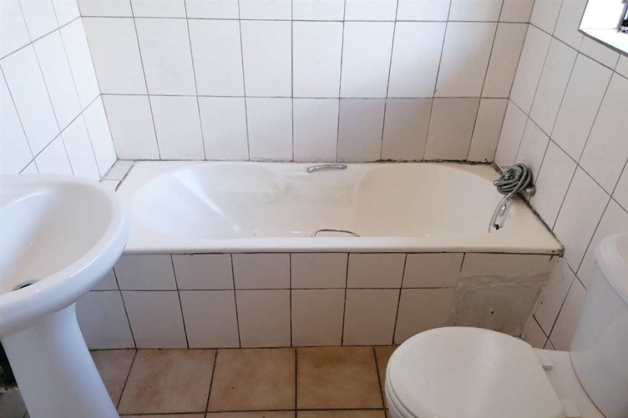 3 Bedroom Property for Sale in Nellmapius Gauteng
