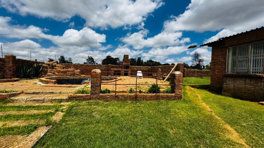 4 Bedroom Property for Sale in Vleikop A H Gauteng