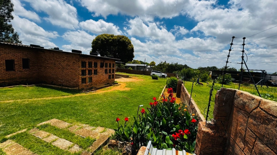 4 Bedroom Property for Sale in Vleikop A H Gauteng