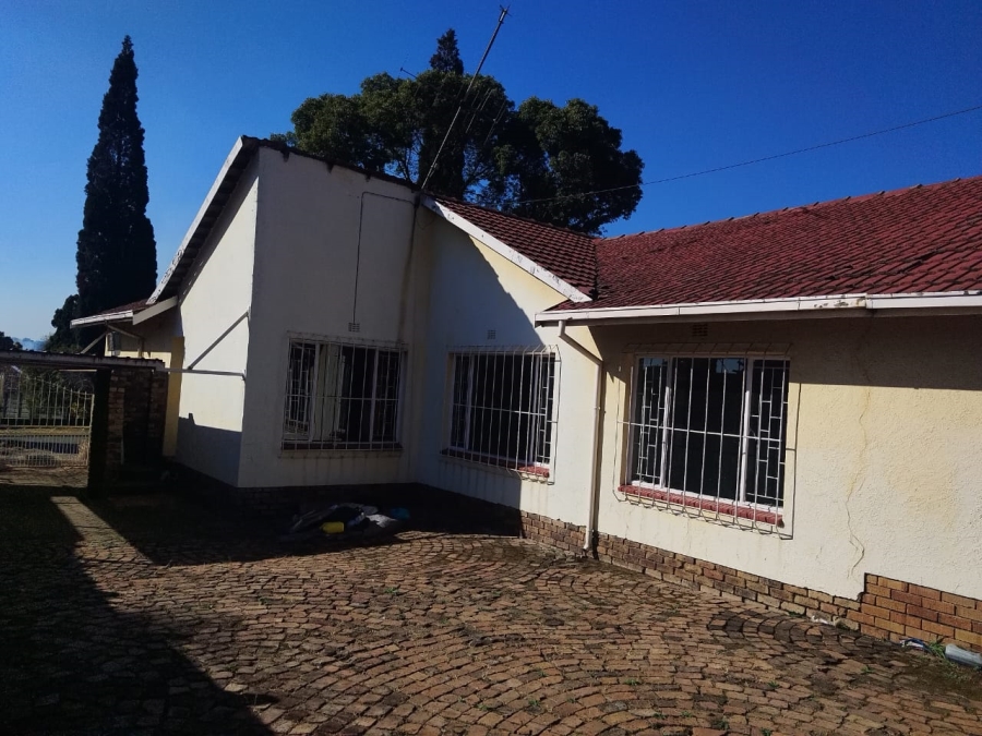 4 Bedroom Property for Sale in Birchleigh North Gauteng