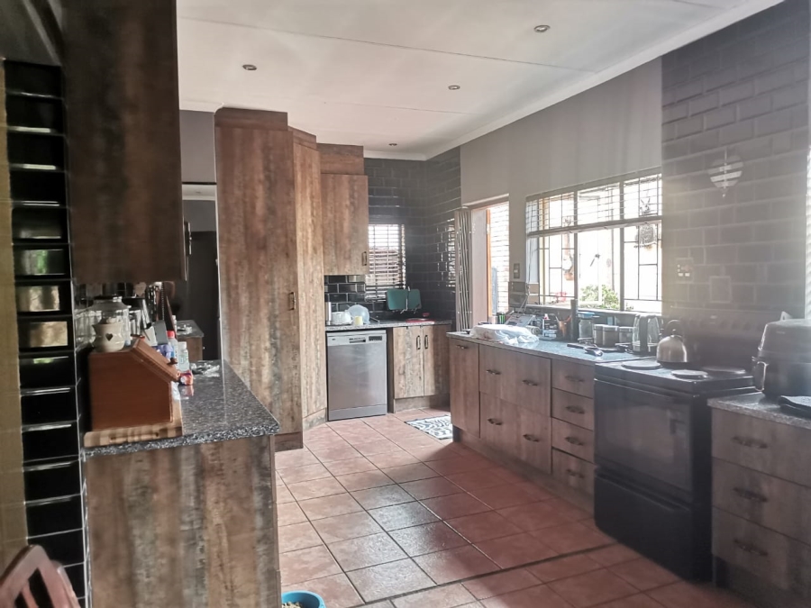 4 Bedroom Property for Sale in Daspoort Gauteng