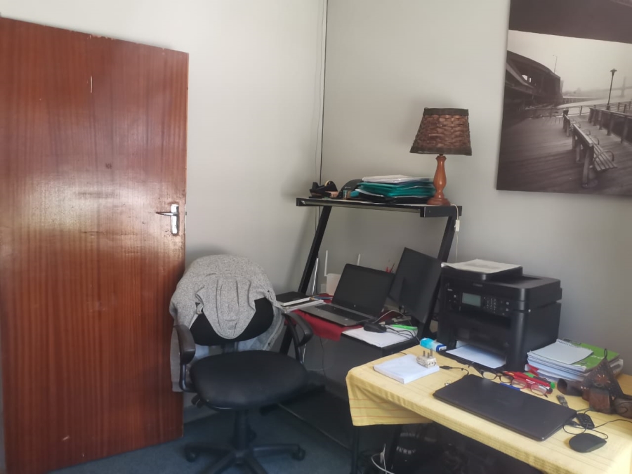 4 Bedroom Property for Sale in Daspoort Gauteng