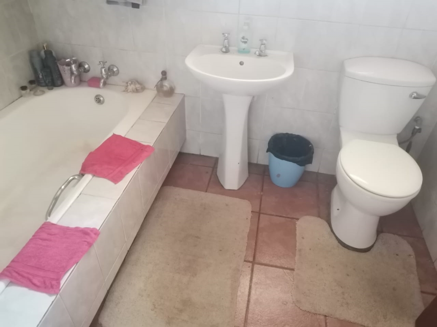 4 Bedroom Property for Sale in Daspoort Gauteng
