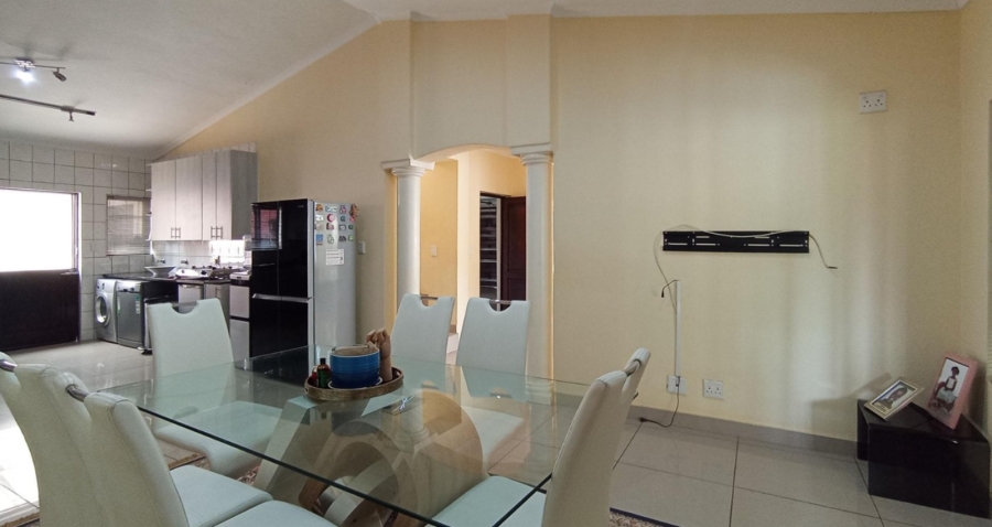 5 Bedroom Property for Sale in Moreleta Park Gauteng