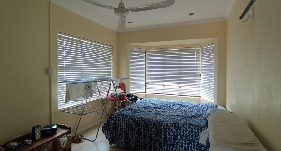 5 Bedroom Property for Sale in Moreleta Park Gauteng