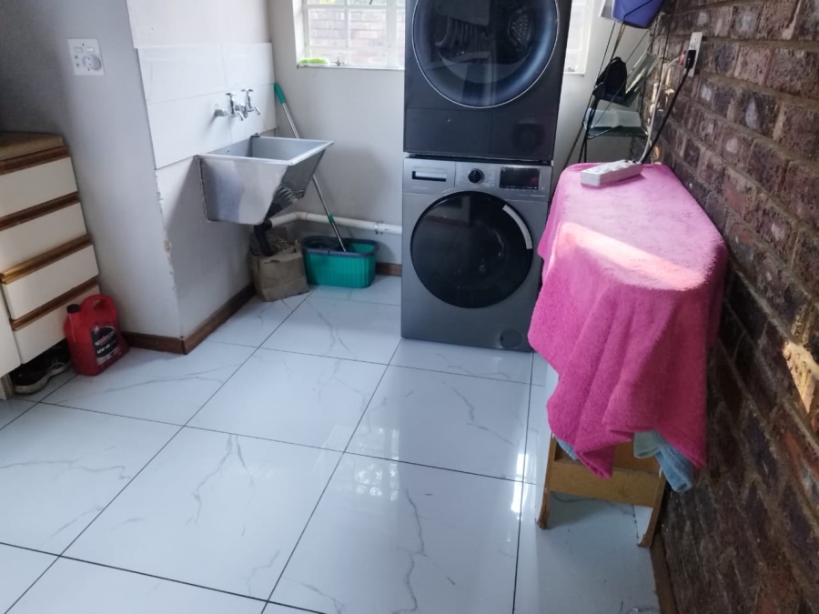 4 Bedroom Property for Sale in President Park Gauteng