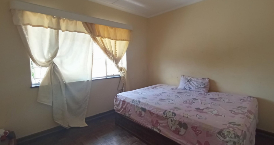 3 Bedroom Property for Sale in Highlands North Gauteng