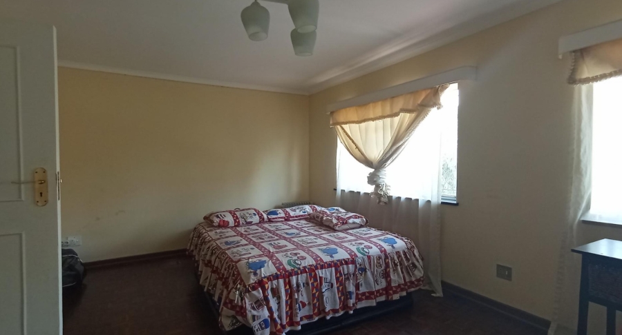 3 Bedroom Property for Sale in Highlands North Gauteng