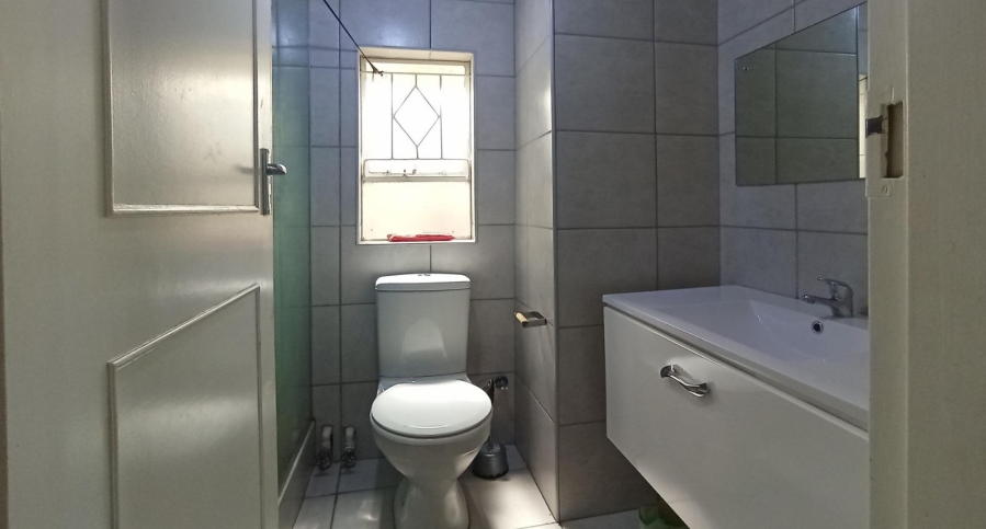 3 Bedroom Property for Sale in Highlands North Gauteng