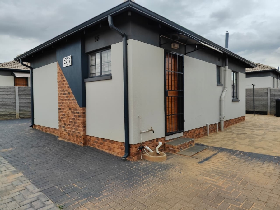 2 Bedroom Property for Sale in Roodeplaat Gauteng