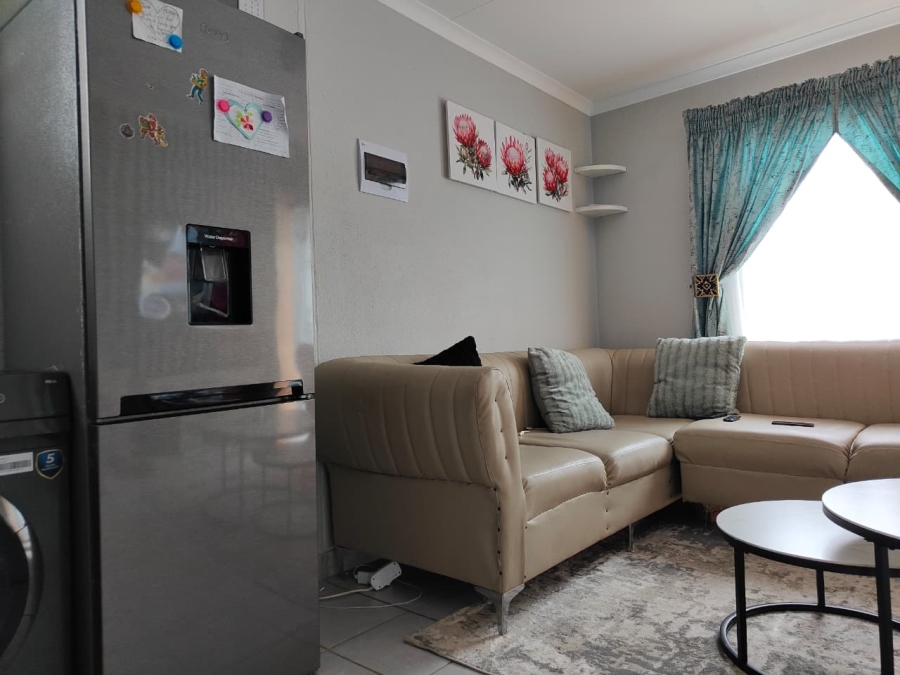 2 Bedroom Property for Sale in Roodeplaat Gauteng