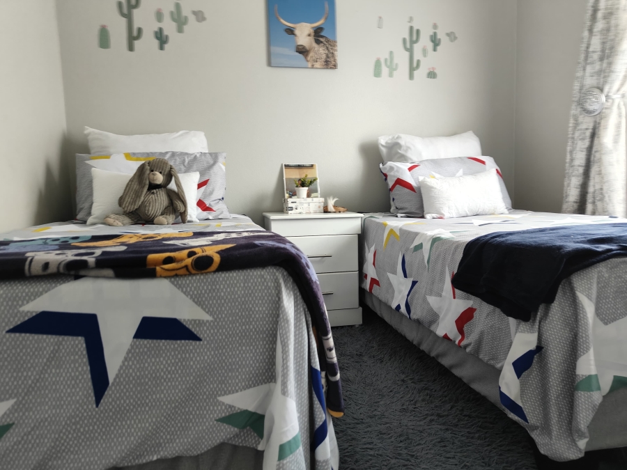 2 Bedroom Property for Sale in Roodeplaat Gauteng