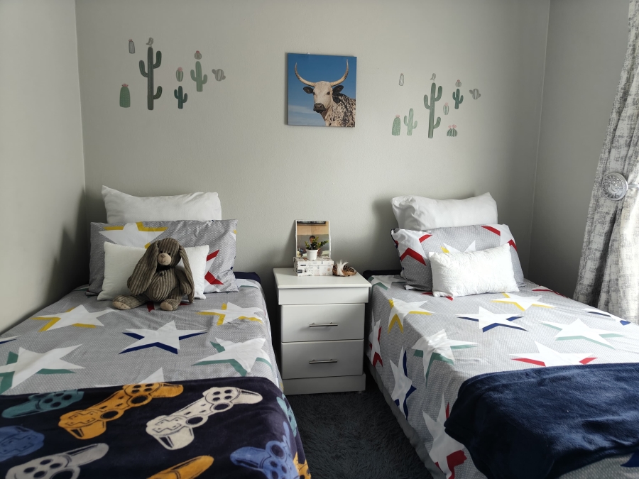 2 Bedroom Property for Sale in Roodeplaat Gauteng