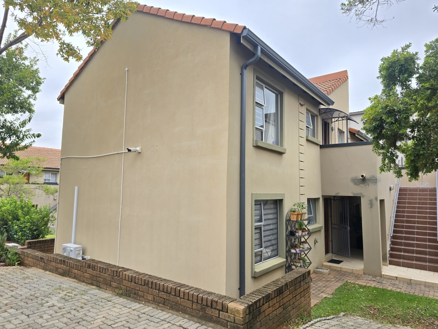 2 Bedroom Property for Sale in Tijger Valley Gauteng