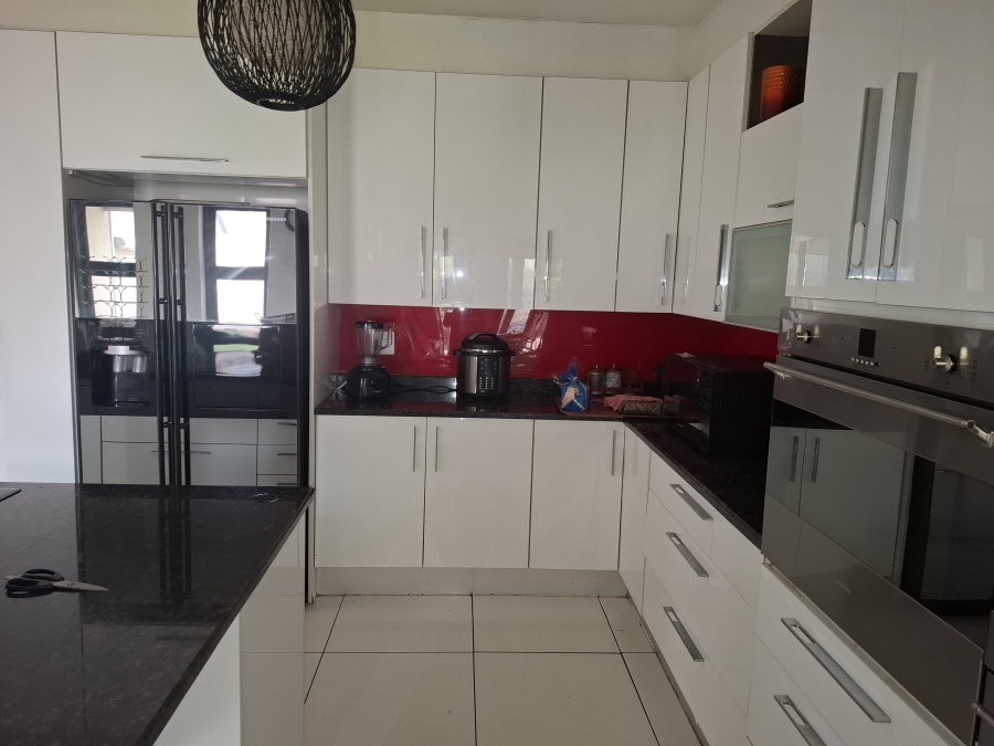 4 Bedroom Property for Sale in Glen Erasmia Gauteng