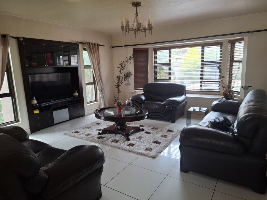 4 Bedroom Property for Sale in Glen Erasmia Gauteng
