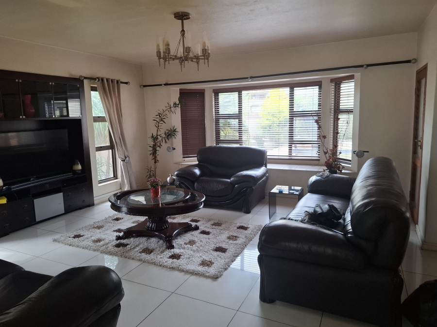 4 Bedroom Property for Sale in Glen Erasmia Gauteng