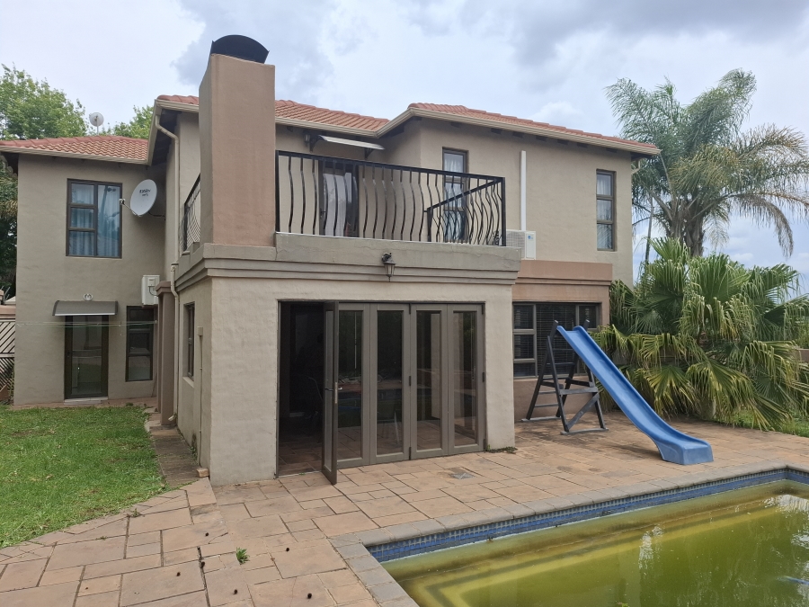 4 Bedroom Property for Sale in Glen Erasmia Gauteng