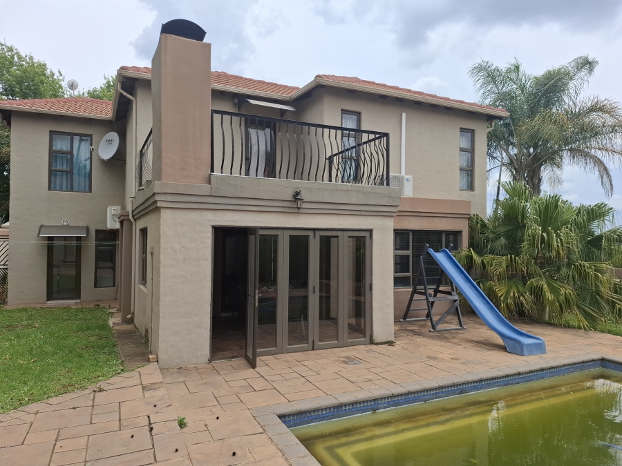 4 Bedroom Property for Sale in Glen Erasmia Gauteng