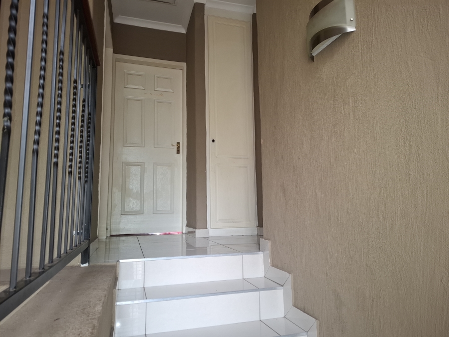 4 Bedroom Property for Sale in Glen Erasmia Gauteng