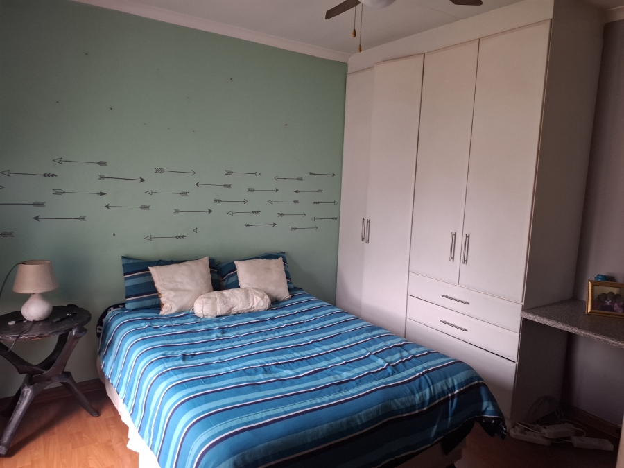 4 Bedroom Property for Sale in Glen Erasmia Gauteng