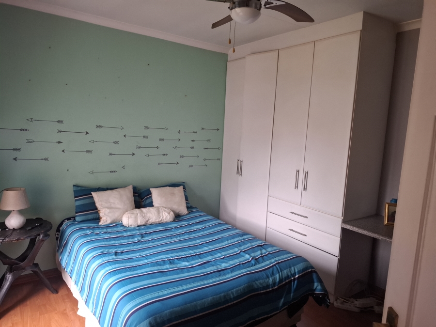 4 Bedroom Property for Sale in Glen Erasmia Gauteng