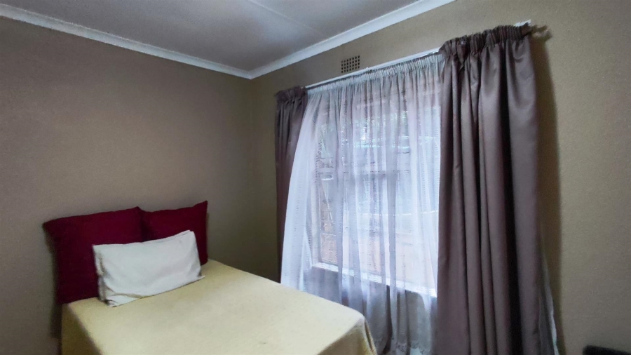 4 Bedroom Property for Sale in Edleen Gauteng