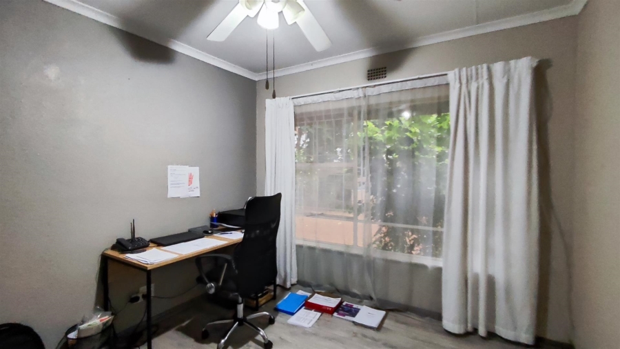 4 Bedroom Property for Sale in Edleen Gauteng