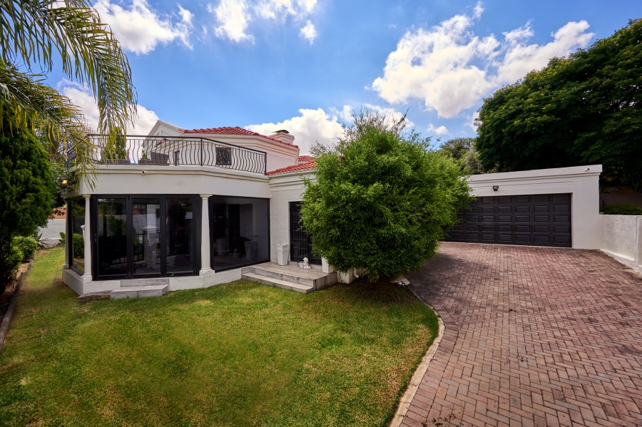 5 Bedroom Property for Sale in Kyalami Hills Gauteng