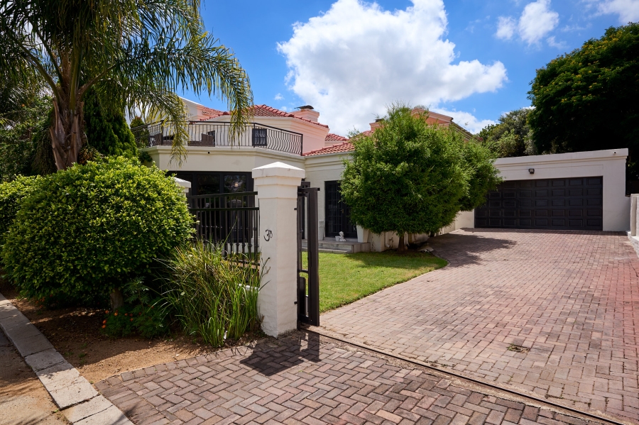 5 Bedroom Property for Sale in Kyalami Hills Gauteng