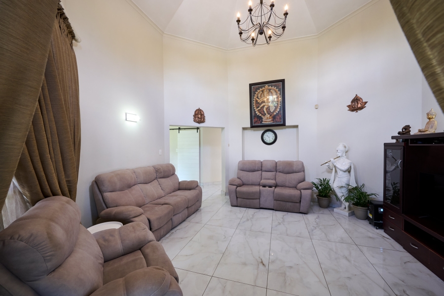 5 Bedroom Property for Sale in Kyalami Hills Gauteng