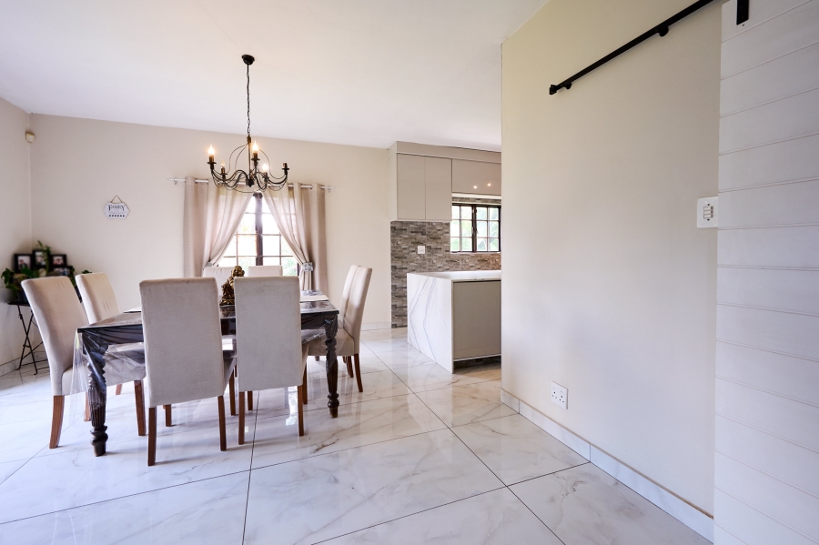 5 Bedroom Property for Sale in Kyalami Hills Gauteng