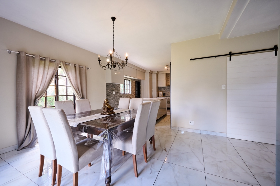 5 Bedroom Property for Sale in Kyalami Hills Gauteng