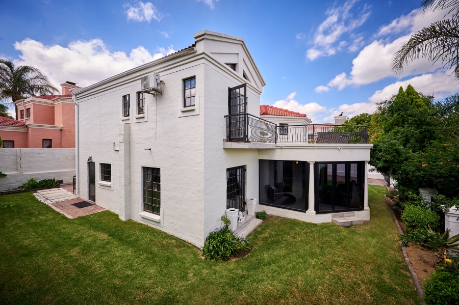 5 Bedroom Property for Sale in Kyalami Hills Gauteng