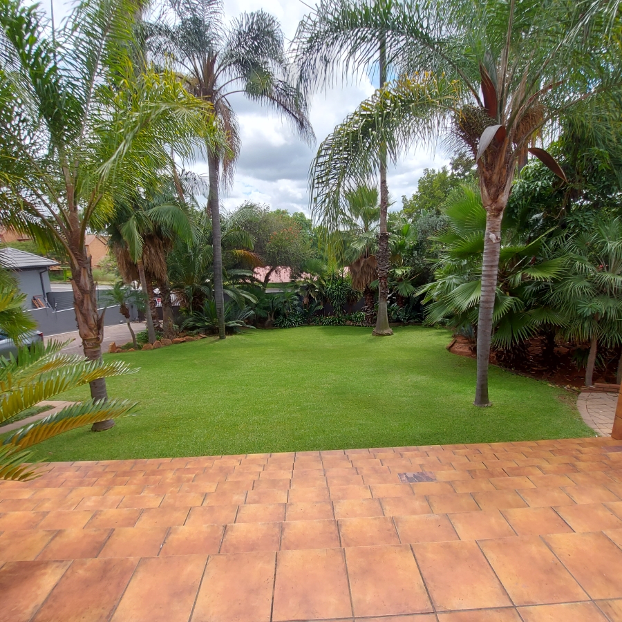 Commercial Property for Sale in Moreleta Park Gauteng