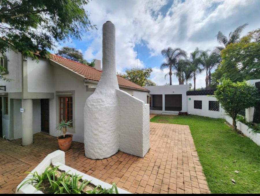 3 Bedroom Property for Sale in Erasmuskloof Gauteng