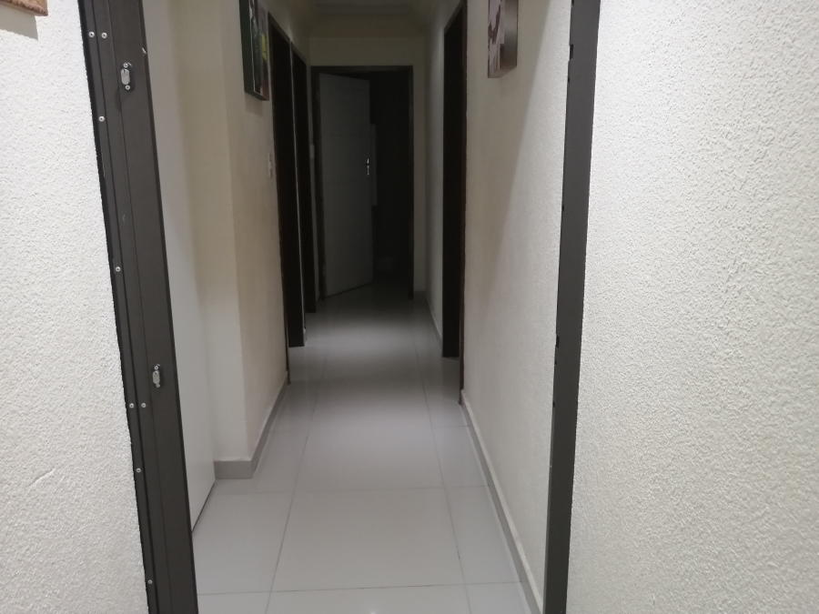 3 Bedroom Property for Sale in The Orchards Gauteng