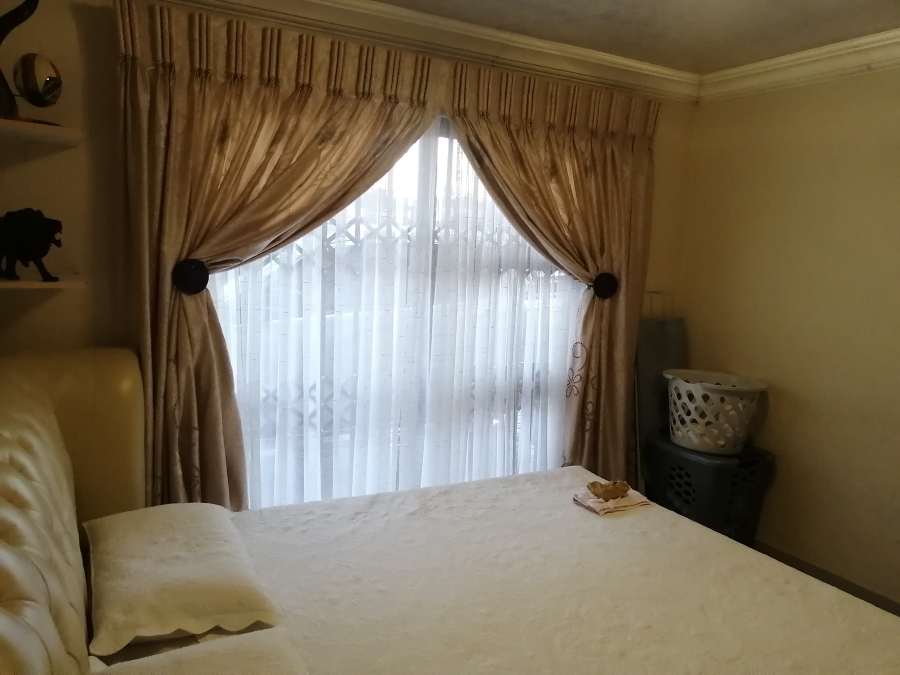 3 Bedroom Property for Sale in The Orchards Gauteng