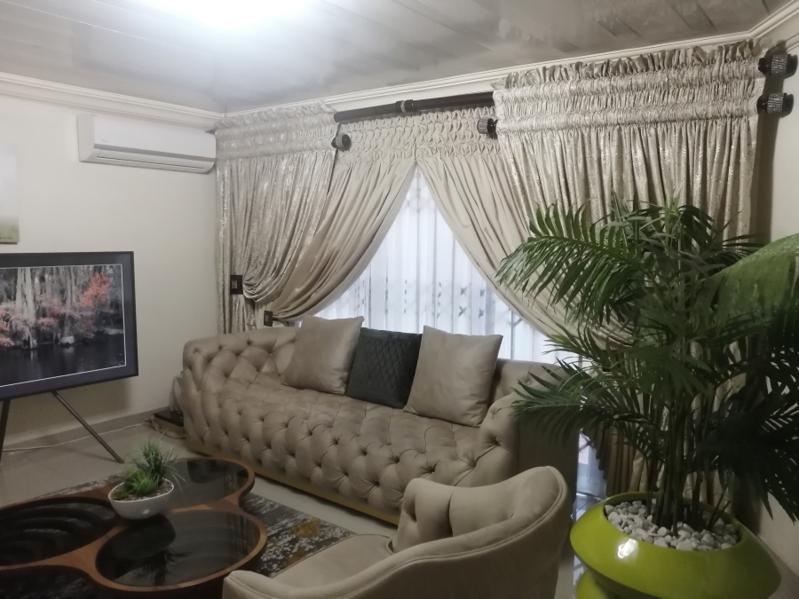 3 Bedroom Property for Sale in The Orchards Gauteng