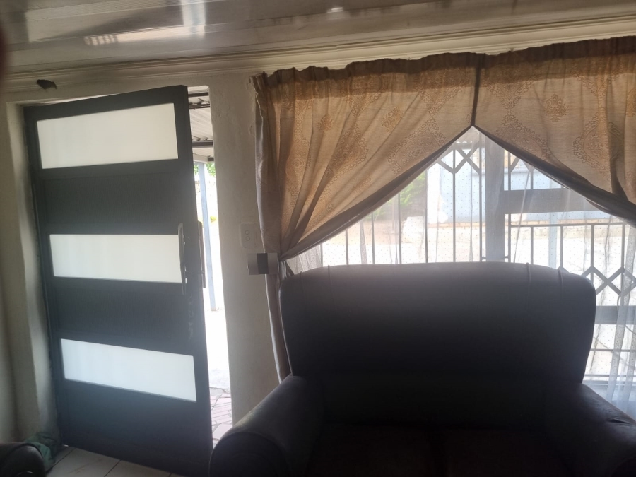 2 Bedroom Property for Sale in Mabopane Unit B Gauteng