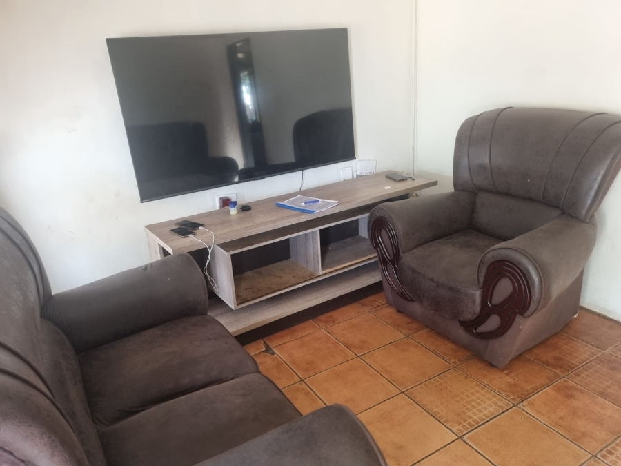 2 Bedroom Property for Sale in Mabopane Unit B Gauteng