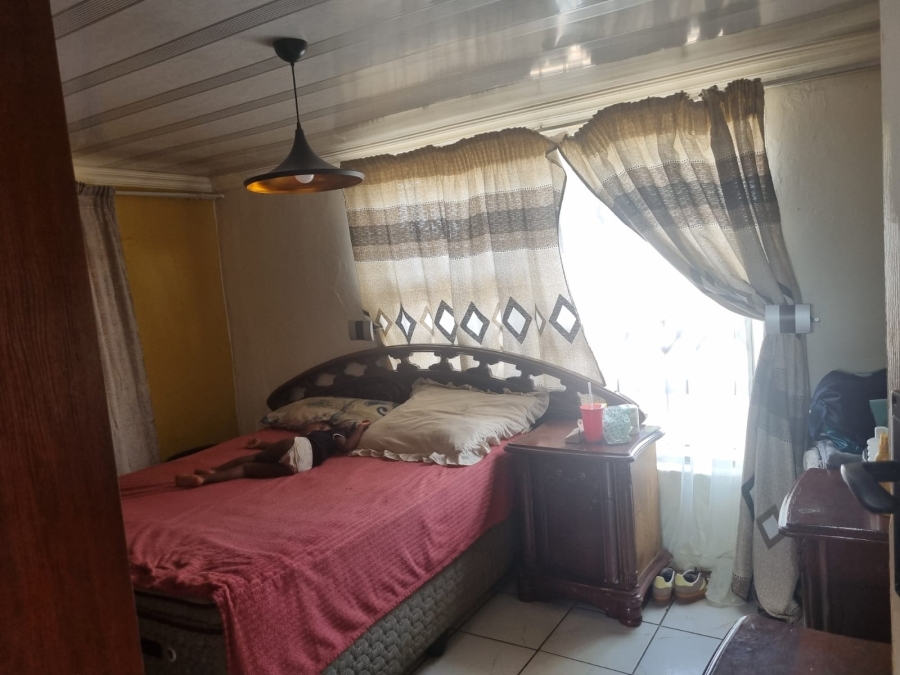2 Bedroom Property for Sale in Mabopane Unit B Gauteng
