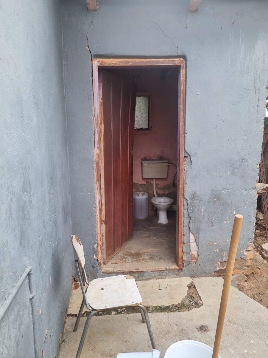 2 Bedroom Property for Sale in Mabopane Unit B Gauteng