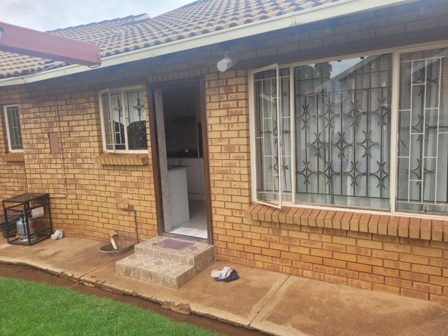 3 Bedroom Property for Sale in Clarina Gauteng