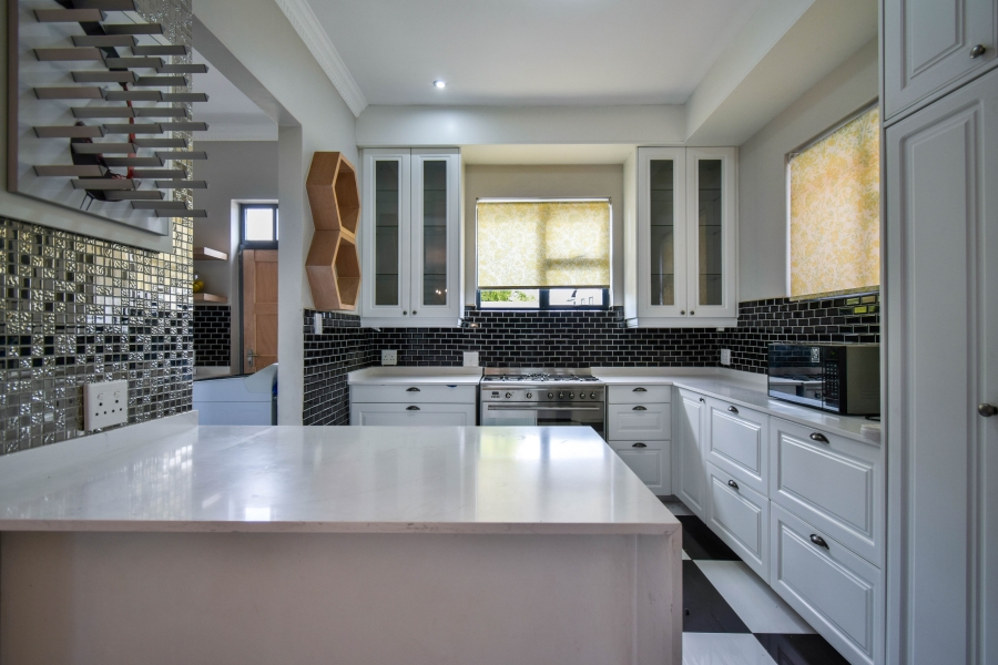 4 Bedroom Property for Sale in Olympus AH Gauteng