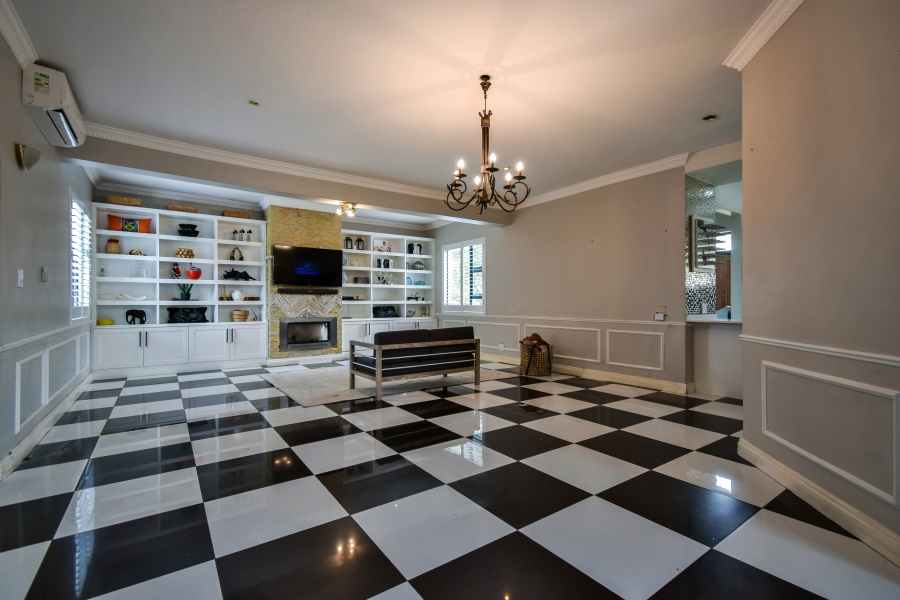 4 Bedroom Property for Sale in Olympus AH Gauteng