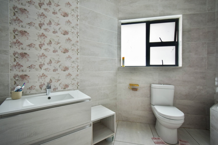 4 Bedroom Property for Sale in Olympus AH Gauteng